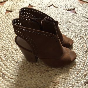 Brown heel peep toe sandals. Like-new